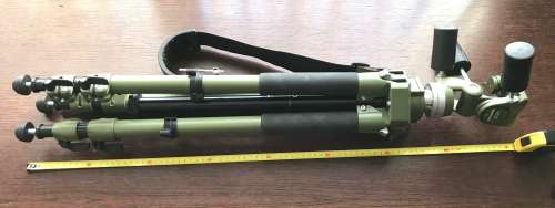 Manfrotto 055NAT Tripod Aluminium Green with Manfrotto Head 141RCNAT, 3-Way Head , Made in Italy