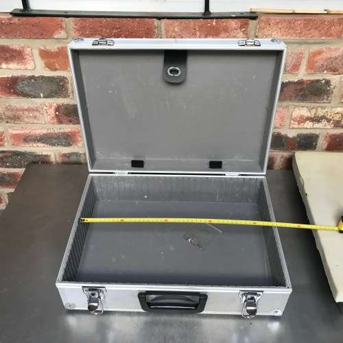 Aluminium Briefcase, Case, tool box, carring case, 33cm x 46cm x 16cm