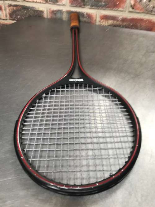 Wilson Squash Racket DEFENDER, vintage, good condition,