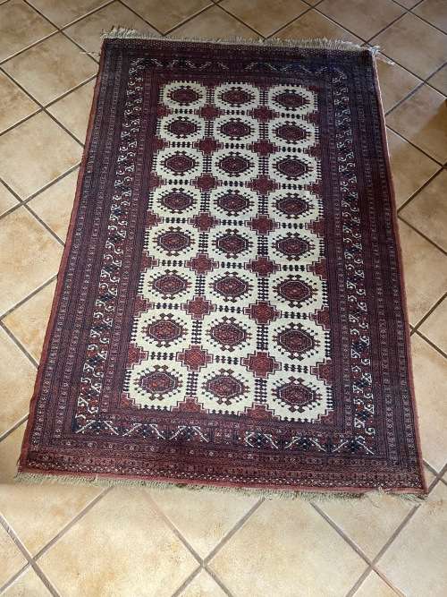 CARPET  LOT 3  127cm x 195cm secondhand