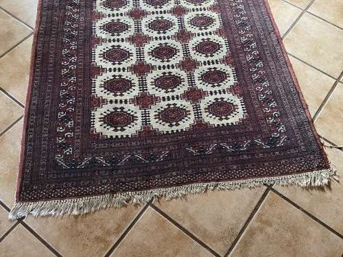 CARPET  LOT 3  127cm x 195cm secondhand