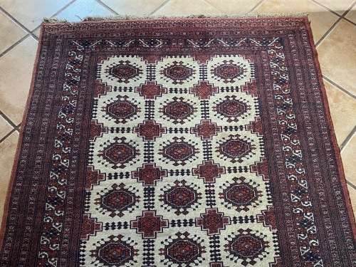 CARPET  LOT 3  127cm x 195cm secondhand