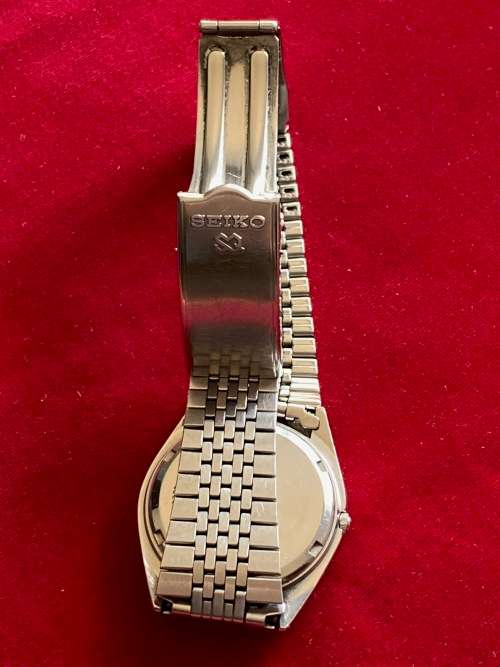 Seiko Quartz Watch 8223-8080 Men`s, vintage, from the 70s/80s, rare, collectors item