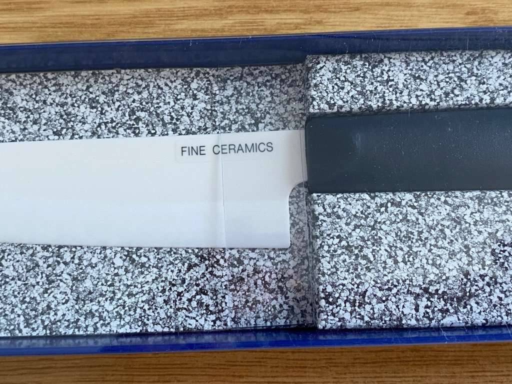 KYOCERA Utility Ceramic Knife LK-43, plastic/ceramic, blade length: 13 cm NEW ! Black Handle .