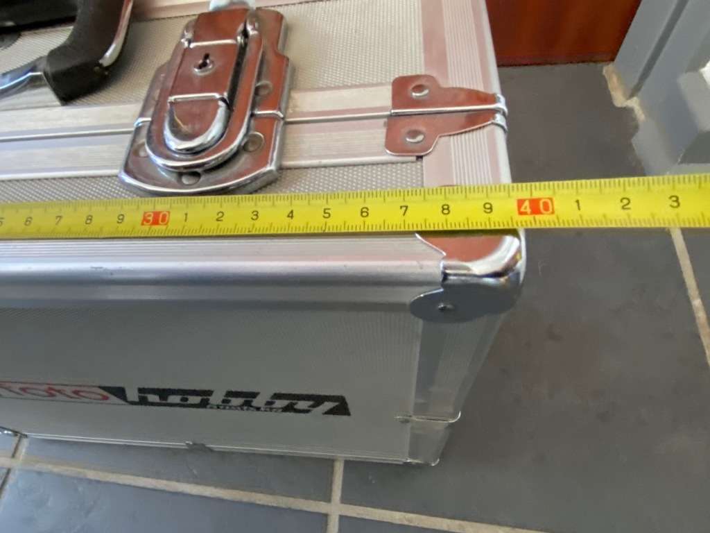 Aluminium Case, 40cmx31cmx14cm, briefcase, for Video or Photo Camera, from Germany, with brand on