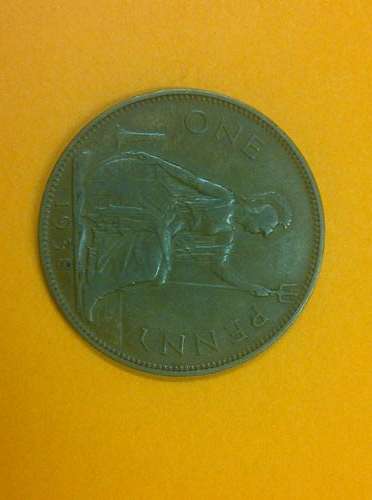 ***Superb scarce coin***1938 ONE PENNY!!!