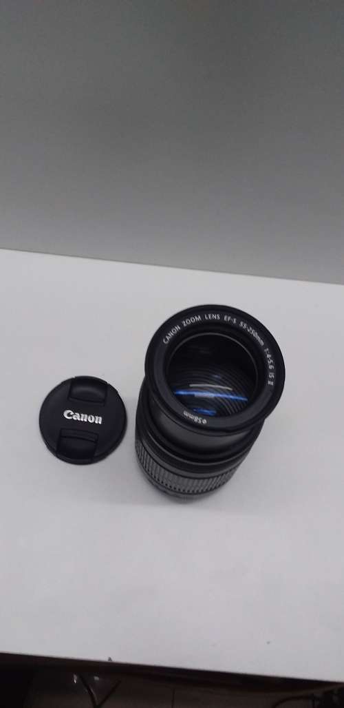 Canon 55-250mm IS Zoom lens