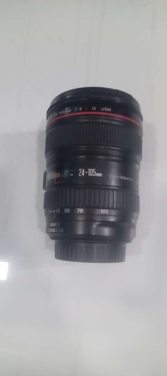 Canon 24-105mm 1:4 L IS USM Lens