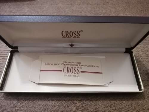 1/20 10ct gold filled Cross pen with 2 refills in original box with booklet