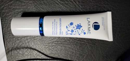 Lakme foundation bid per box of 12 pieces......Please read....