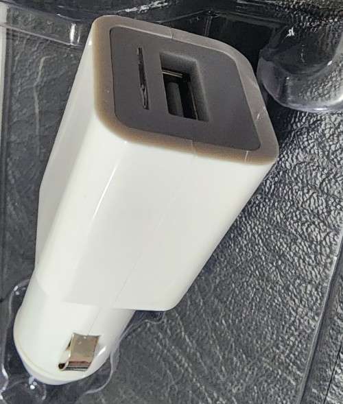 EASYWAY car charger Unit  LATE ENTRY |||IN BOX||||  BULK LOT