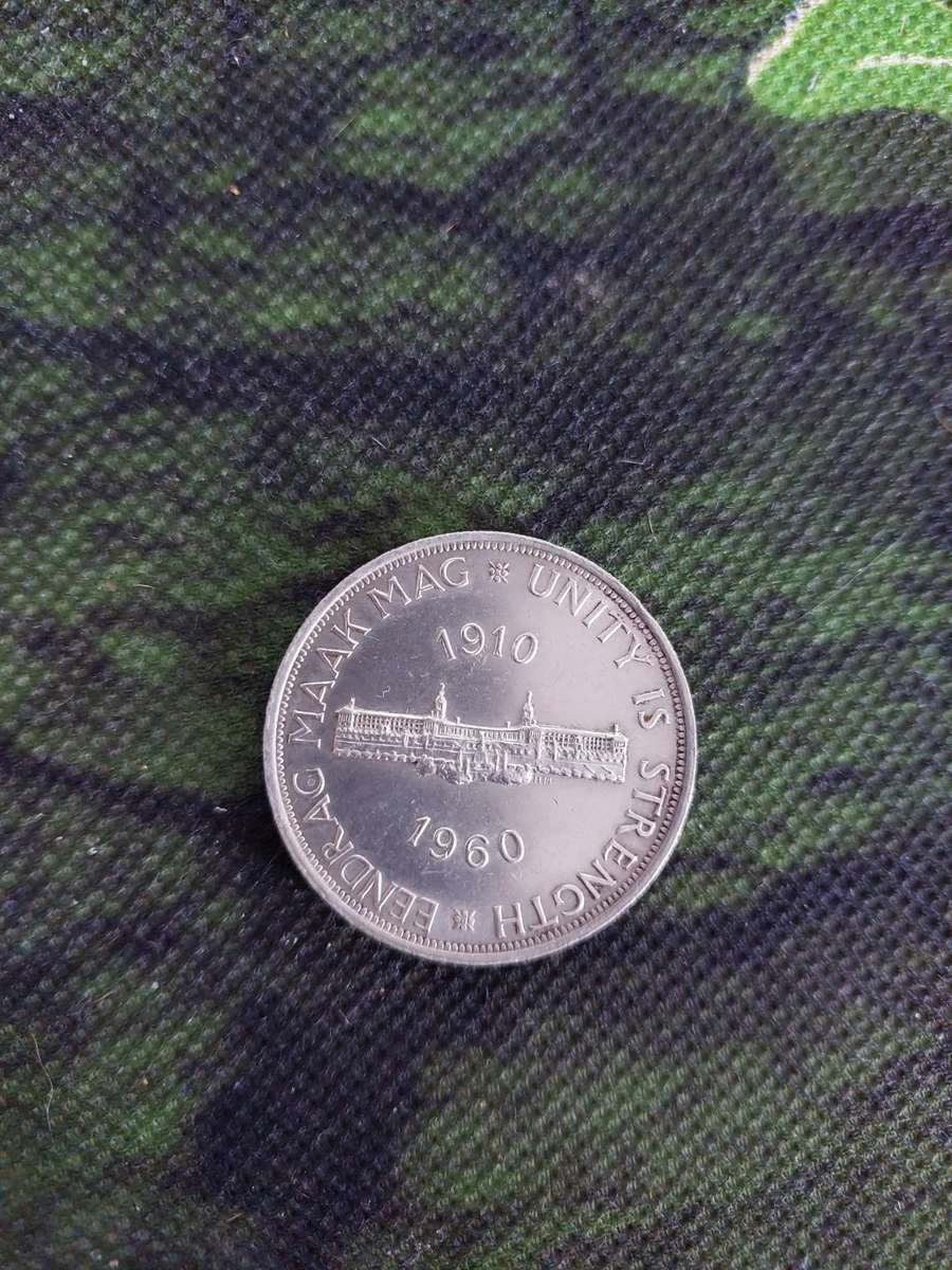 1960 Commemorative 5 Shillings