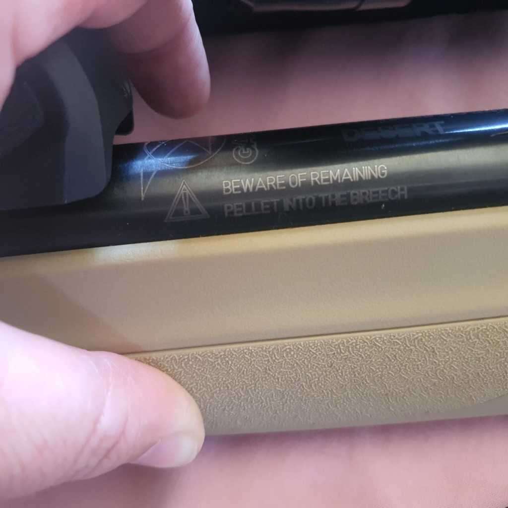 Gamo Replay 10 Maxxim Desert Air Rifle with Rifle Scope, Bag and Pellets