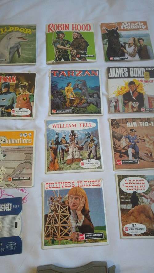 Vintage toy collectors take note: Old View-Master plus 12 reels