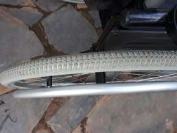 Lightweight aluminium foldable wheelchair