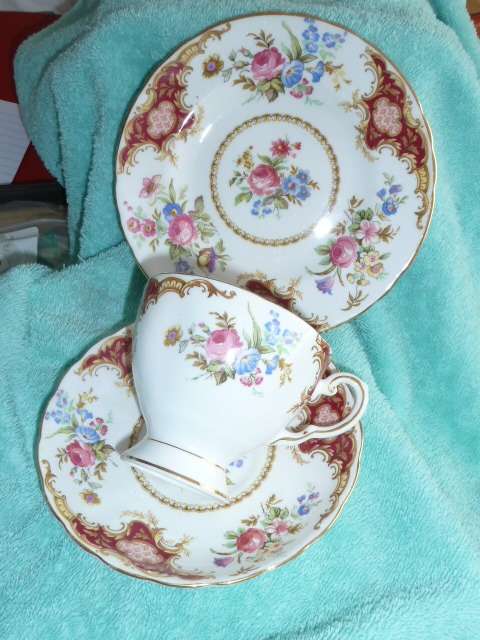 TRIO, TUSCAN, "Windsor" fine Bone china England