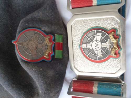Anti-Aircraft Artillery School SADF  Stable Belt and Beret with Badge and Bulkie   Rare Find