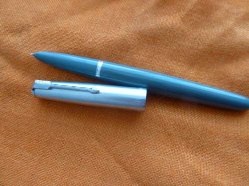 PARKER "51"  with 14K Gold Nib Good working Condition