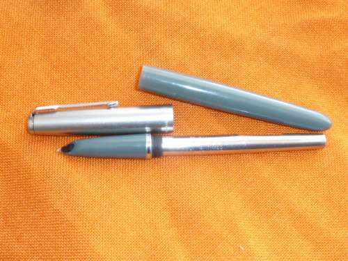 PARKER "51"  with 14K Gold Nib Good working Condition