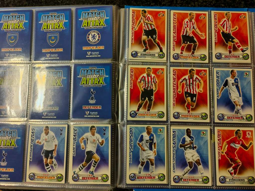Lot of Topps 08/09 Football cards