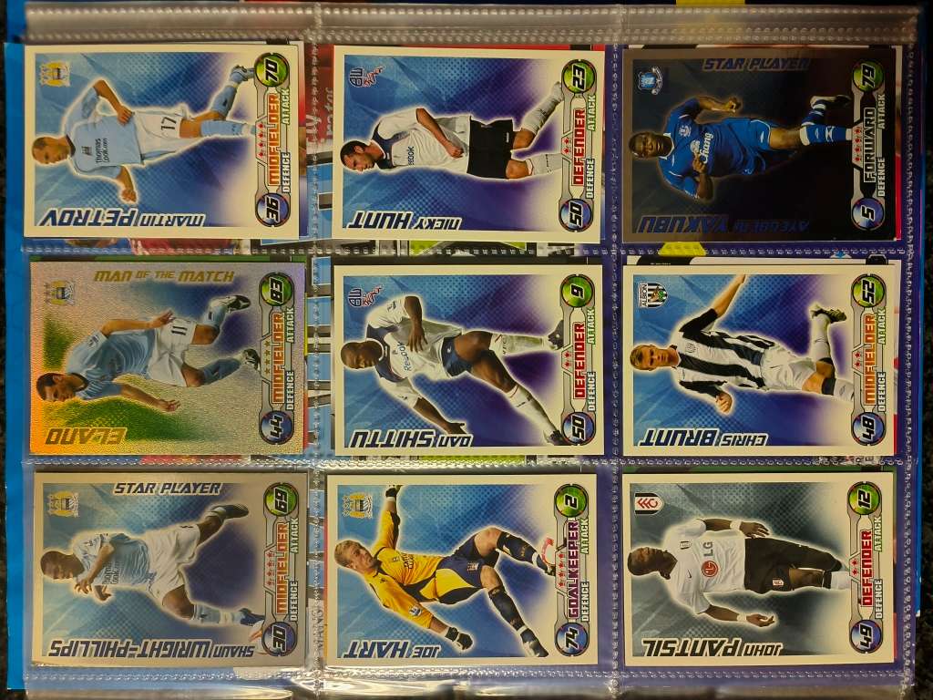 Lot of Topps 08/09 Football cards