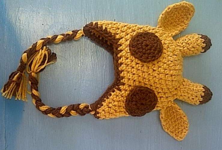 Crafty Stuff: Crochet Baby Giraffe Hat, makes a great photo prop