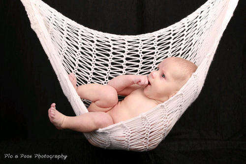 Crafty Stuff: Crochet Hammock  Baby Photo Prop
