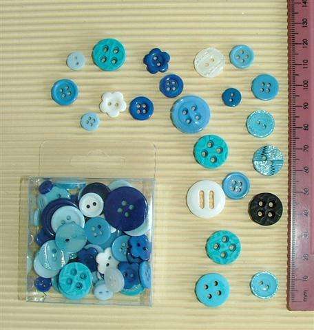 Crafty Stuff: Button Variety for scrapping. cardmaking: BLUE