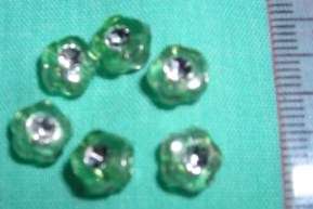 Crafty Stuff:  Cute Sparkle Flower Beads:  Green