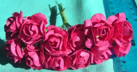 Crafty Stuff: Paper Roses : cerise