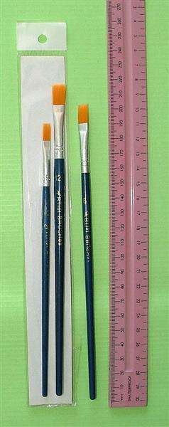 Crafty Stuff: Small Flat Paint brush set: 3 brushes