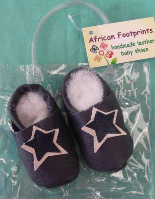 BARGAIN!! Soft Leather Baby Shoes:  Navy Star