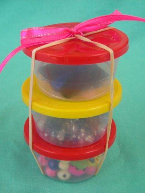 Crafty Stuff: Kids Bead Jewelery Kit: a MUST HAVE for every little girl!