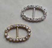 Crafty Stuff:   BUCKLE OVAL 3cm