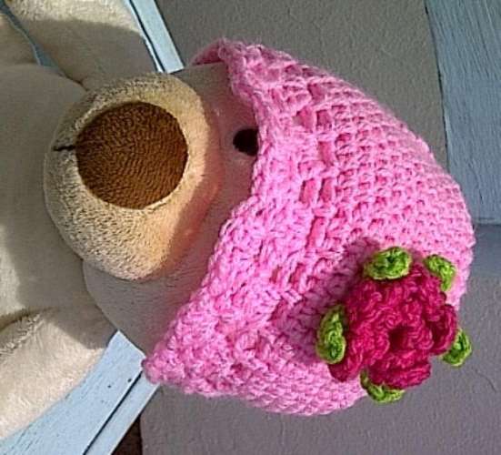 Crafty Stuff: Crochet Lacy Baby Beanie in pink