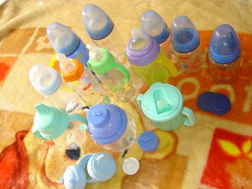 BABY BOTTLES & CUPS (NUK, QUTIE & OTHERS - MIXED)