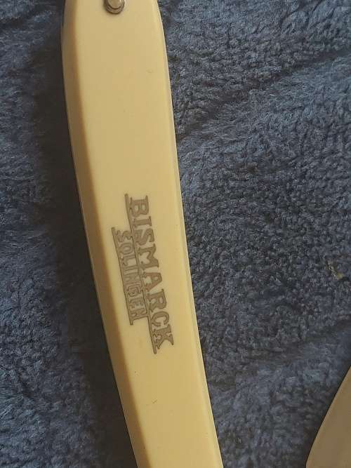 Cut Throat straight Razor, Strop & oil stone