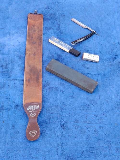 Cut Throat straight Razor, Strop & oil stone