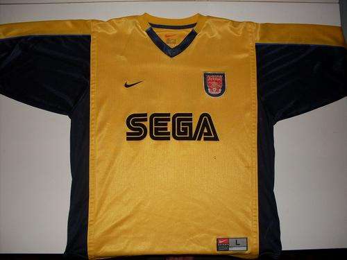 ARSENAL FOOTBALL TOP