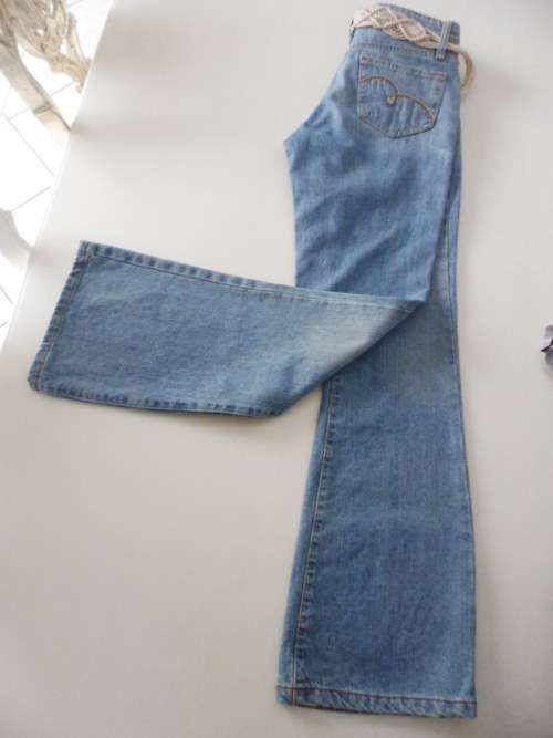 Quality Imported Jeans - light blue denim - with rope Belt