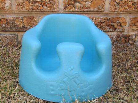 Bumbo chair (large) excellent condition