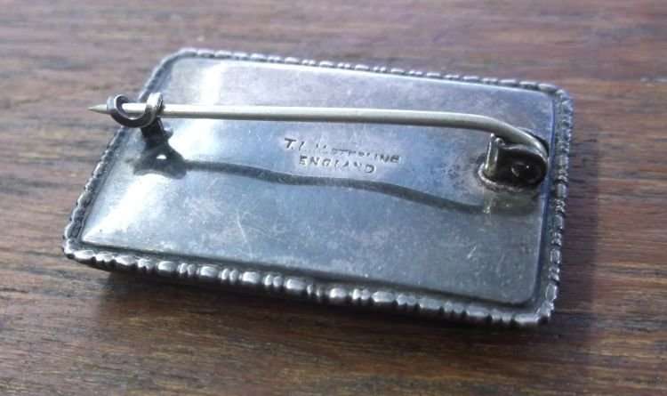 A MAGNIFICENT ART DECO STERLING SILVER BROOCH BY THOMAS L MOTT....REAL BUTTERFLY WINGS !!