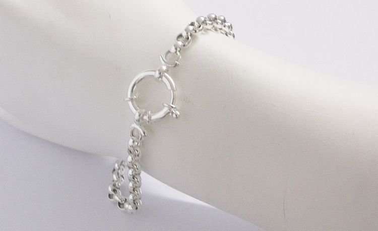 A STUNNING ROUND LINK SOLID STERLING SILVER BRACELET WITH SIGNORETTI CLASP !!!