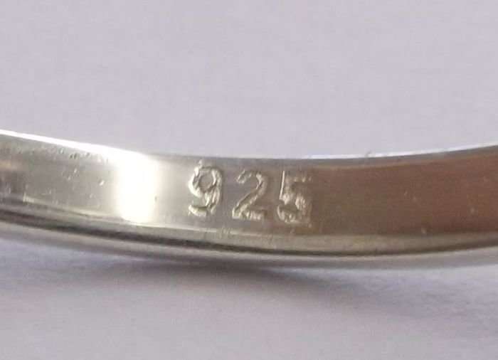 A FANTASTIC BIG SIZE SOLID STERLING SILVER RING WITH MOON AND STAR DECORATION....COOL !!!