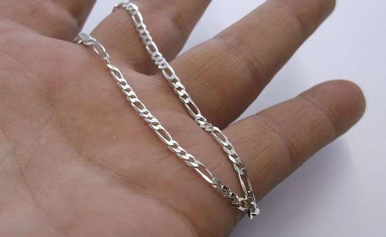 A STERLING SILVER BRACELET