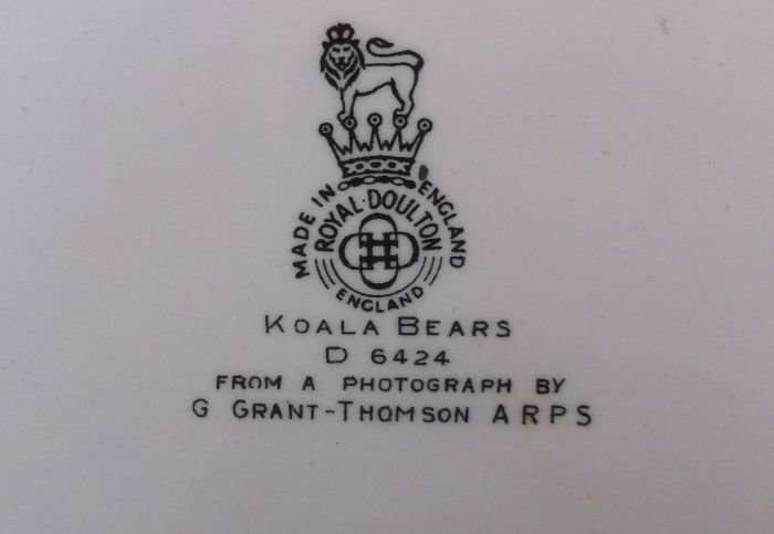 AN ADORABLE VINTAGE ROYAL DOULTON PLATE WITH KOALA`S THEME ...THE CUTEST EVER !!!