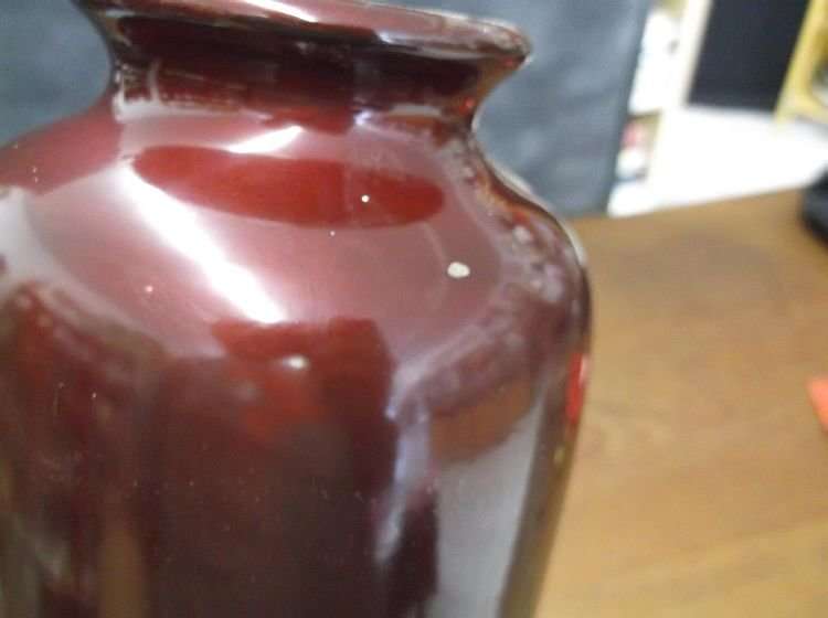 AN EXCEPTIONALLY RARE OLD JAPANESE VASE WITH LACQUER AND MOTHER OF PEARL INLAY