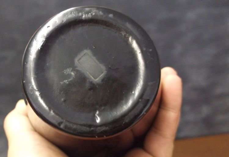 AN EXCEPTIONALLY RARE OLD JAPANESE VASE WITH LACQUER AND MOTHER OF PEARL INLAY