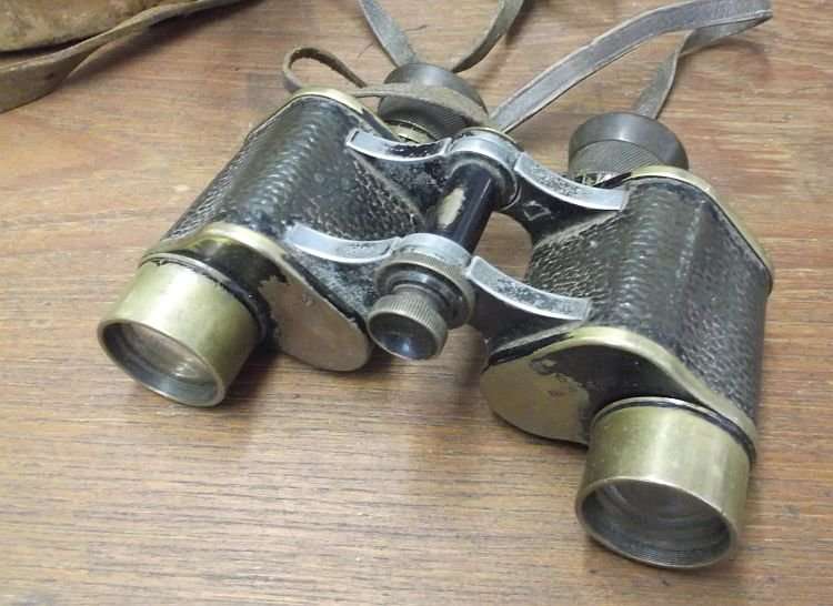 WW2 ERA MILITARY STEREO BINOCULARS BY BAUSCH & LOMB OPTICAL CO.