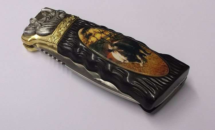 BIG 5...." RHINO "....COLLECTORS KNIFE....GREAT BLADE...GOOD WEIGHT...AWESOME GIFT...